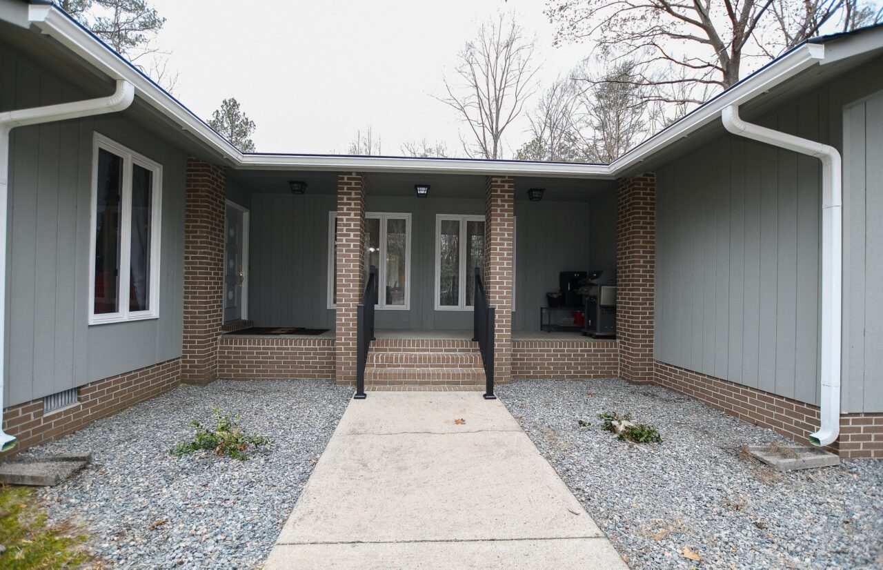 SOLD! Contemporary Rancher on 5+ acre lot in Cherry Hill339,950