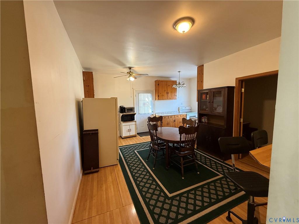 129 Cheaneys Bridge Rd Dunnsville VA 22454